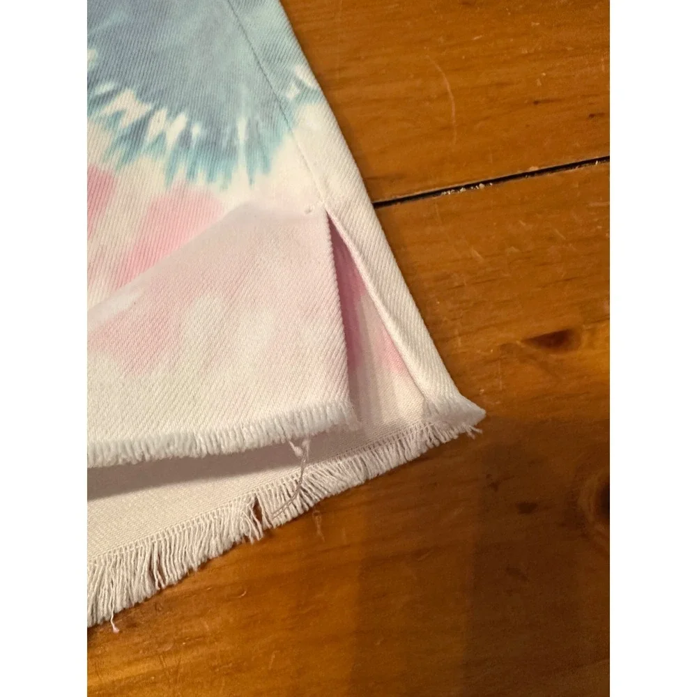Easel Los Angeles White Tie Dye Sunburst Bermuda Denim Shorts Small NWT